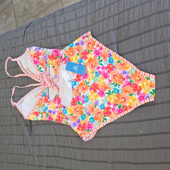 Cupshe Colorful Floral Swimsuit Sz Lg Nwt - Picture 4 of 7